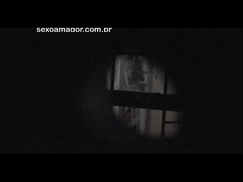 ❤️ Szőke lányt titokban videóra vette a környékbeli kukkoló, aki üreges téglák mögé rejtőzött Porno vk at hu.onetubes.top ❌❤